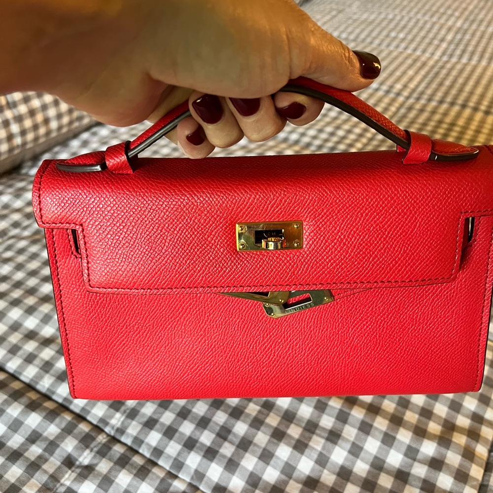 Lindiess Small Red Purse - Picture 9 of 9